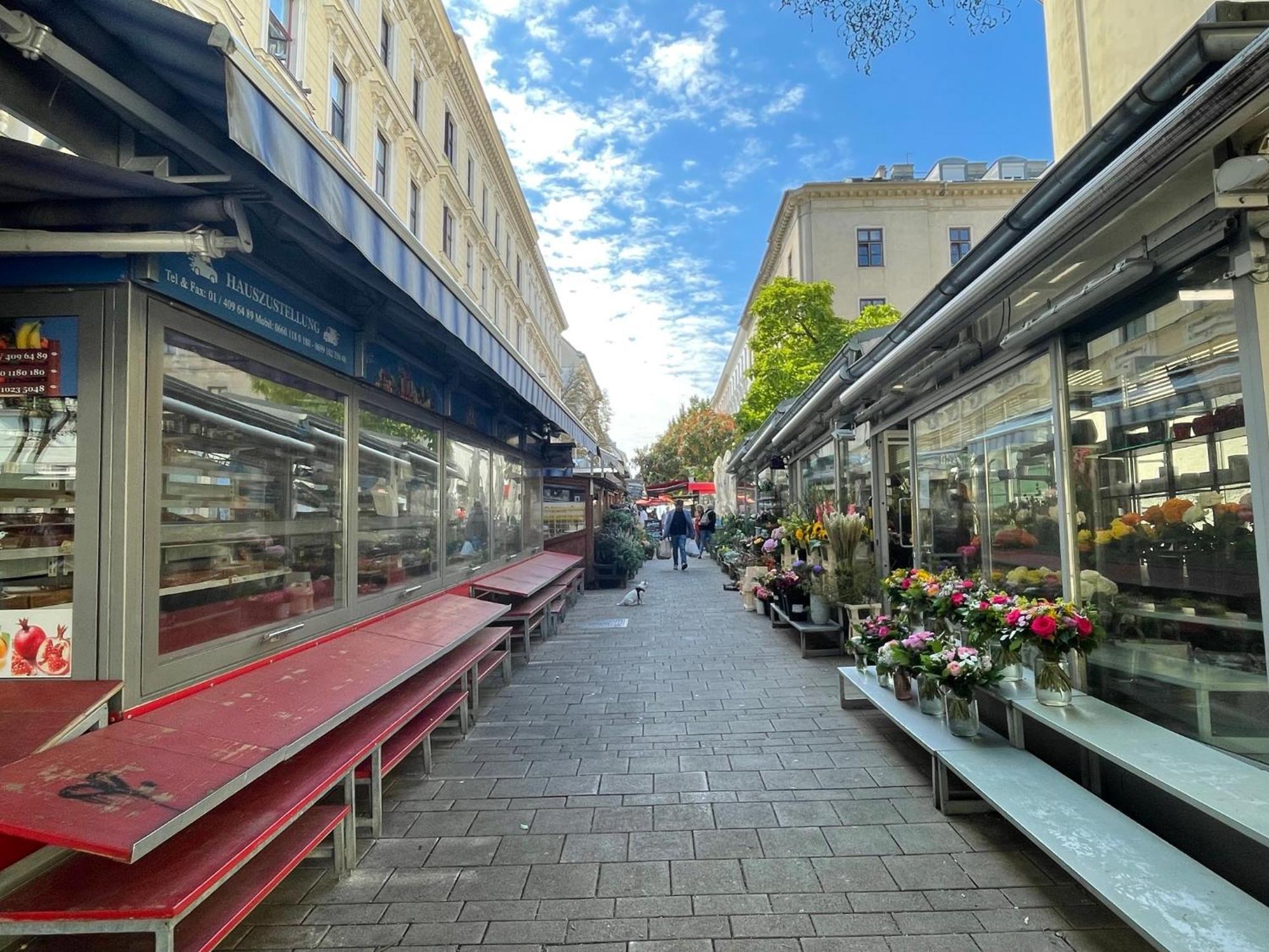 Premium Apartment Located At The Famous Vienna Kutschkermarkt Buitenkant foto
